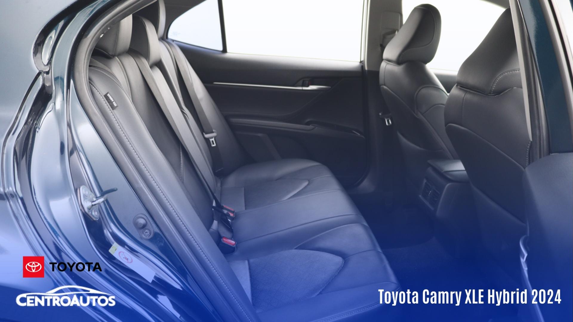 Toyota Camry XLE Hybrid 2024