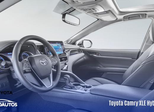 Toyota Camry XLE Hybrid 2024
